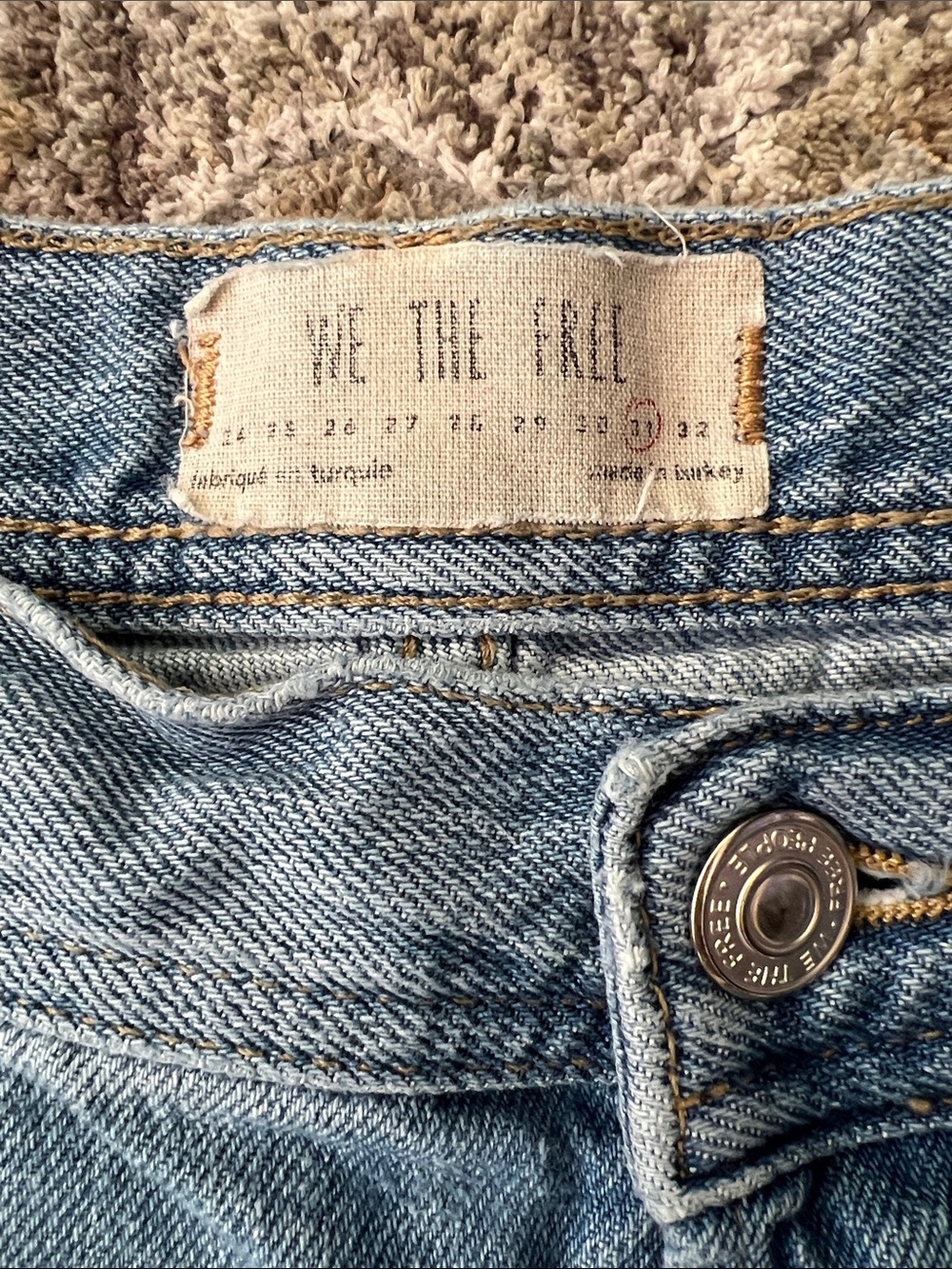 We The Free People Maggie Ripped Cropped Jeans Womens 31 Midrise Straight - Picture 3 of 12